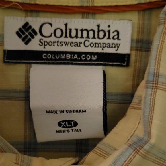 Columbia XLT Short Sleeve Button Up Shirt - Picture 2 of 5